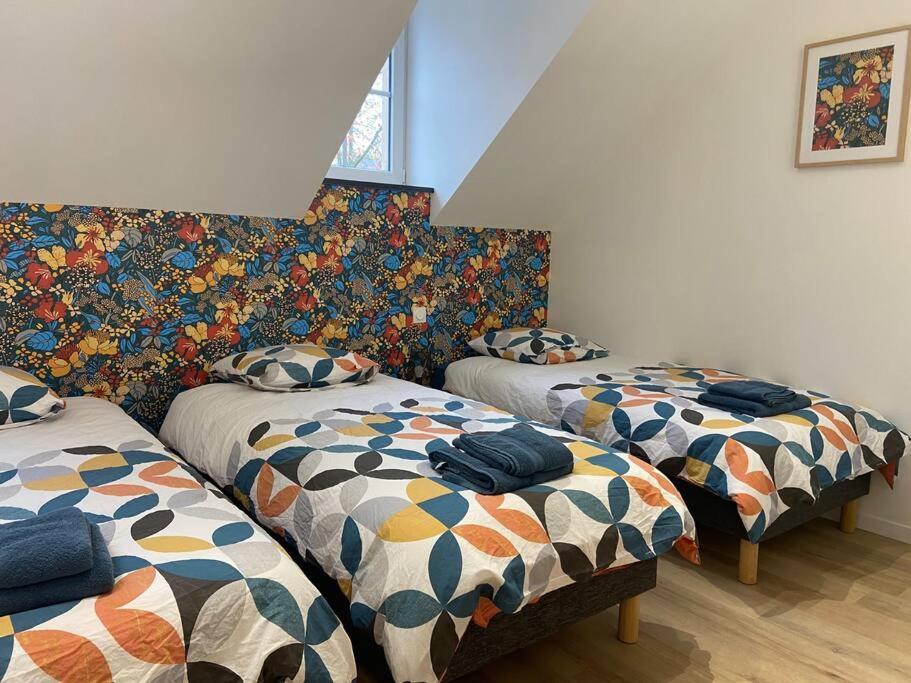 Les Prunelles Maison De Village De 4 A 8 Personnes Precigne Exterior photo
